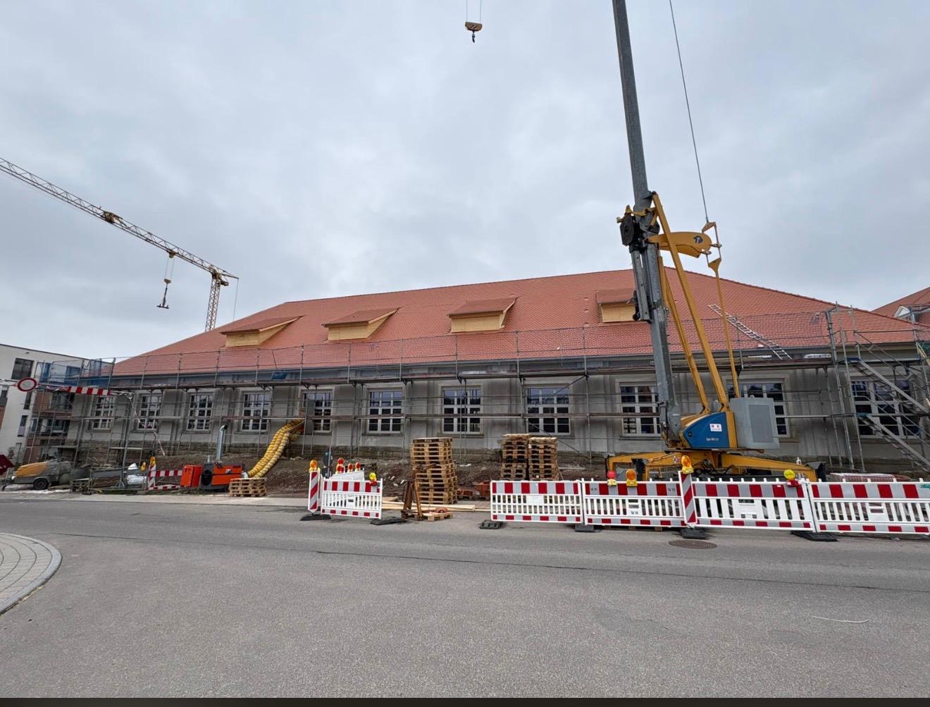 Schwarzwaldhaus mit neu eingedecktem Dach